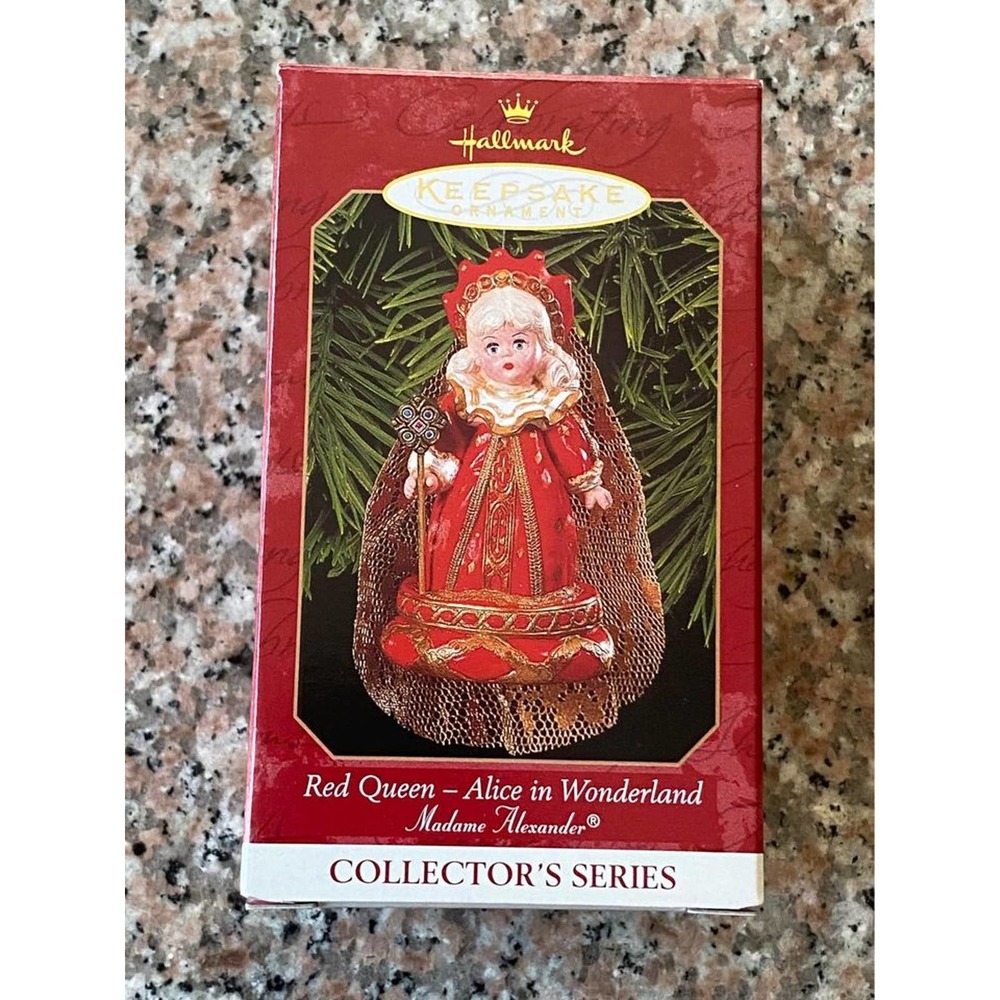 Hallmark Ornament Red Queen Alice in Wonderland 4th Series Madame Alexander
